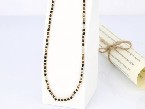 Naszyjnik Balance – Kryształ Górski • Onyks